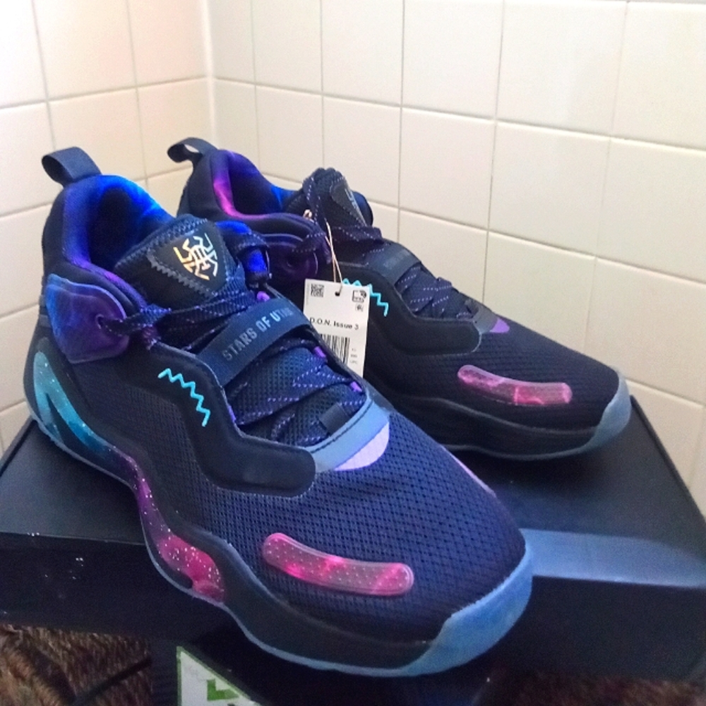 Brand New Adidas Shoes, D.O.N. Issue #3 Size 10½